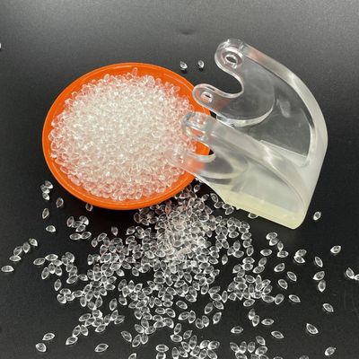 60 65 Thermoplastische Polyurethan-Schaumpellets Polyesterharz