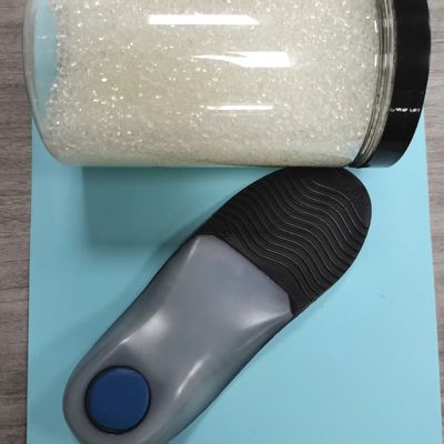 55A-74D Härte TPU Rohmaterial Originalfarbe Farbwechsel Rückprall Abriebfestigkeit