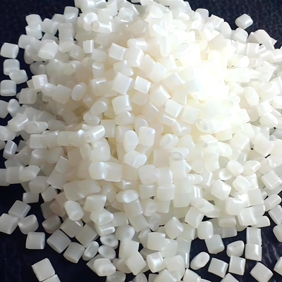 TPEEE-Rohstoff für den industriellen Gebrauch im Automobilbereich außergewöhnliche Hochtemperaturbeständigkeit, überlegene Flexibilisierung, Ermüdungsbeständigkeit Thermoplastischer Polyester Elastomer