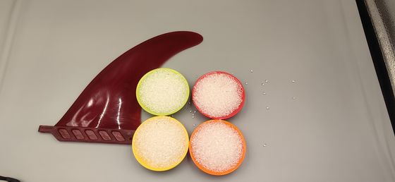 Hochtransparentes TPU Härte 64D Transparenz von etwa 5-6mm, gutes Rückstellvermögen, ausgezeichnete Zähigkeit